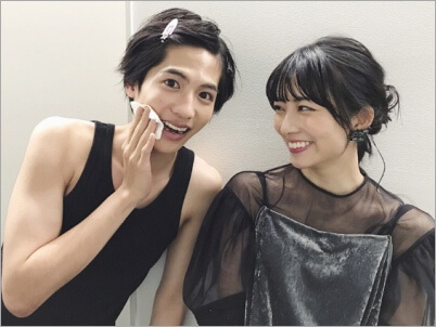 小島梨里杏と志尊淳