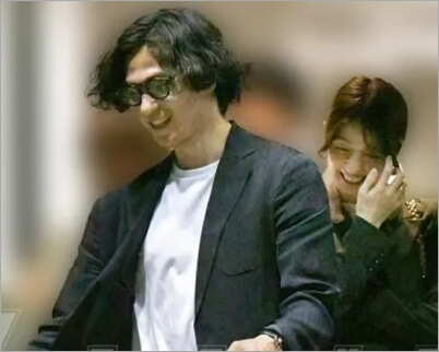 南野拓実と柳ゆり菜